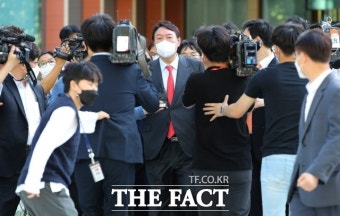 공수처, '고발사주 의혹' 윤석열·손준성 피의자 입건