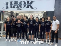 이재영·이다영 칭송하는 PAOK… 본격적인 쌍둥이 띄우기 [TF사진관]