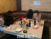 불끄고 심야 영업 천안 유흥주점 업주 등 17명 적발