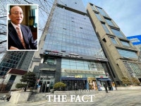 서희건설 이봉관 두 딸 주도 편의점 사업…로그인 결국 아웃되나