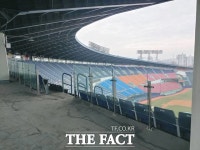 프로야구 개막 앞 잠실야구장 새단장…40년 만에 개선공사