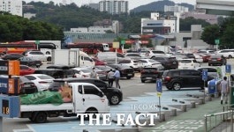 벼랑 끝 고속도로 휴게소, 한국도로공사 고통 분담 맞나 불만 증폭