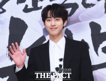 안효섭, 오랜 매니저와 더 프레젠트 컴퍼니 공동 설립