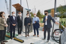 SK이노 이사진, 주유소 현장까지 챙긴다…에너지 슈퍼스테이션 점검