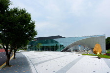 2000억 들인 CJ ENM 스튜디오 센터 베일 벗었다…K콘텐츠 전진기지