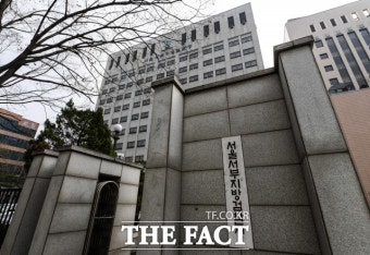 '여자화장실 불법 촬영' 연세대 의대생 구속 기소