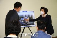 신계용 시장, 개교 앞둔 과천갈현초등학교 현장 점검 실시