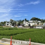 [르포] 文 사저 앞 경호구역 300m 확장 첫날…평산마을 가보니