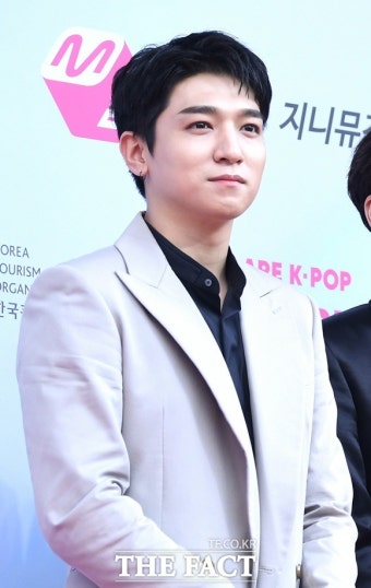 데이식스 성진 전역, 오늘(7일) 데뷔 7주년 행사 참석