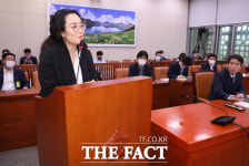 민주당, 北 인권 다룰까…정책위부의장에 전수미 발탁