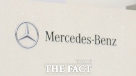 엎치락뒤치락 벤츠, 10월 BMW 제치고 수입차 판매 1위