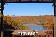 단풍옷 갈아입은 충북 옥천으로 힐링 여행 오세요