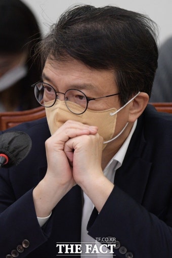 김의겸 
