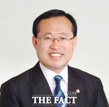 (주)푸드밸리 (주)대유에이텍 화성공장 | 광주상생일자리재단, 인증기업 현판식 열어