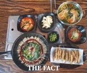 찬바람 불면 생각나는 옥천 생선국수...청산면 특화거리 8색 맛 유혹