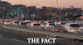 항공우주도시 사천시 관문 배춘삼거리 교차로 구간 차량 정체로 몸살