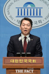 긴급 기자회견 나선 안철수 윤심 팔이 경쟁 안돼 [TF사진관]