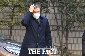 이어지는 '법원의 시간'…조국, 실형 선고에 항소