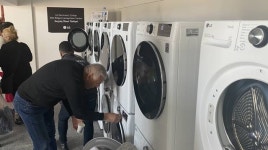 LG는 세탁·건조기, 두산은 굴착기…韓 기업들, 튀르키예 맞춤형 지원
