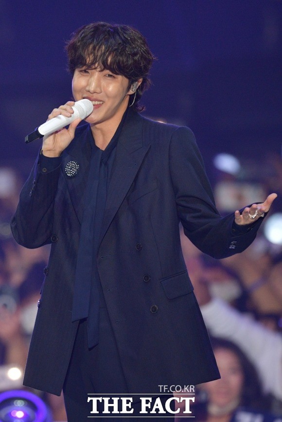 BTS 제이홉, 첫 솔로 월드투어 성공리에 마쳐 회고 또 다른 시작