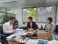 국군이 민간인 934명을 참살한 사건을 기억하십니까…경남도의회 대정부 건의문 전달