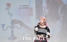 첫 키스에 내 심장은 120BPM 열창하는 경서 [TF사진관]