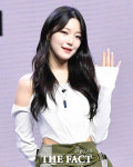 프로미스나인, 5년만의 정규 음반 언록 마이 월드 [TF사진관]