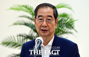출입기자단 백브리핑 갖는 한덕수 국무총리 [TF사진관]