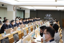 현대차 노조, 임단협 교섭 결렬 선언…파업 돌입