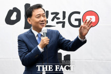 '이제는 실시간으로 직접 국민에게 GO한다'…국회 이실직고 스튜디오 개소식 [TF사진관]