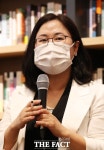 '학폭 재판 노쇼' 권경애, 유족 소송기일 당일 변호사 선임