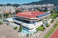 충주체육관, 100억 들여 30년 만에 새 단장