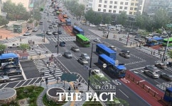 버스 뒤엉키는 서대문역 앞, 중앙전용차로 만든다