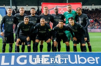 이강인-음바페 '합작 1호골', PSG '황금 콤비' 가능성 보였다