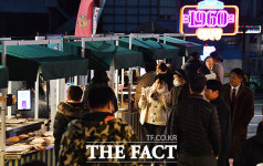 경동시장 옥상에서 즐기는 루프탑 푸드트럭 야시장-경동1960 [TF사진관]