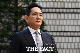 [속보] 검찰, '삼성 부당합병 의혹' 이재용 징역 5년 구형