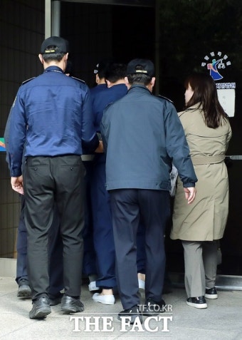 '영풍제지 주가조작' 일당 추가 검거…구속 기로