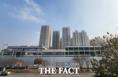 [둔촌주공 이슈IN ③] 단군이래 최대규모인데 중학교 없어…학생들 어디로