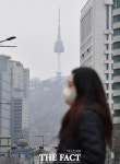 [오늘의 날씨] 구름 많은 하늘, 미세먼지도 가득