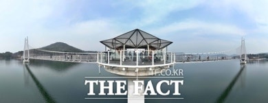 논산 탑정호 출렁다리 누적 관광객 200만 명 돌파