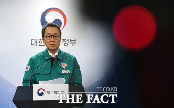 정부 '의사 근무 여건 개선 강조... 단체 행동 멈춰달라' [TF사진관]