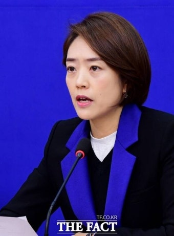 민주당, '명문정당→멸문정당'으로?…親文 고민정, 최고위 사퇴