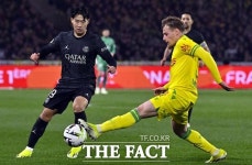 PSG 이강인 '6분 출전', B·뮌헨 김민재 '1호 도움'...소속팀은 무승부