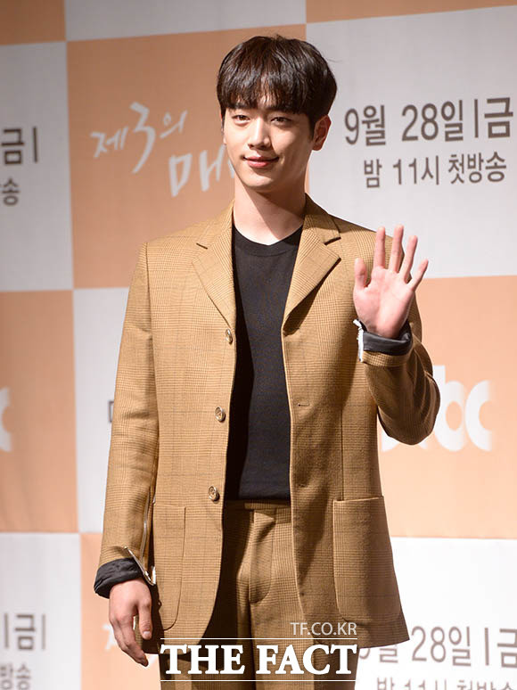 서강준 주연 언더커버 하이스쿨, 김신록과의 신경전 화제성 ↑