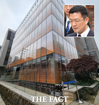 '투자 대박' LG사위 윤관, 한남동 대저택부터 신사동 빌딩까지 '처가살이'?