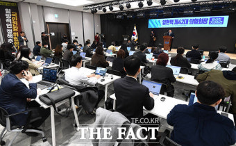 첫 공식 기자회견 갖는 임현택 의협회장 당선인 [포토]