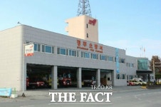 경주 공장서 산소 용접 중 폭발사고…2명 중상