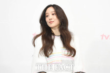 첫사랑 미소 정려원 [TF사진관]
