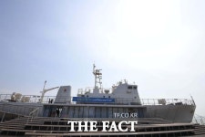 시흥 바다 벗 삼아 ‘오이도’ 즐기는 사람들 [TF사진관]