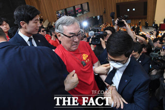 '채상병 특검법' 부결에 분노한 해병대예비역연대 [TF포착]